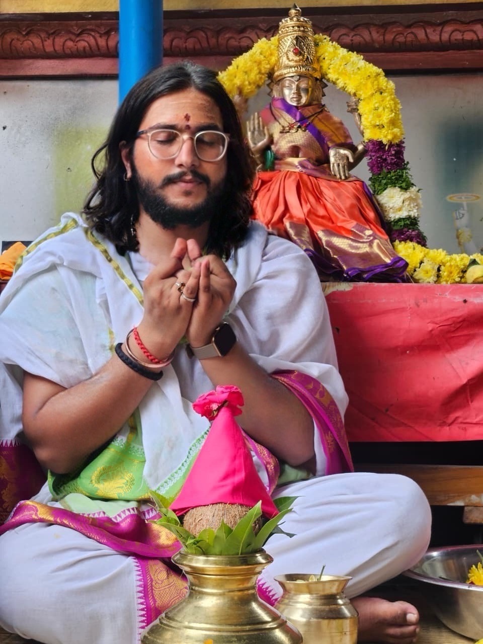 veda pandit rahul ओझा