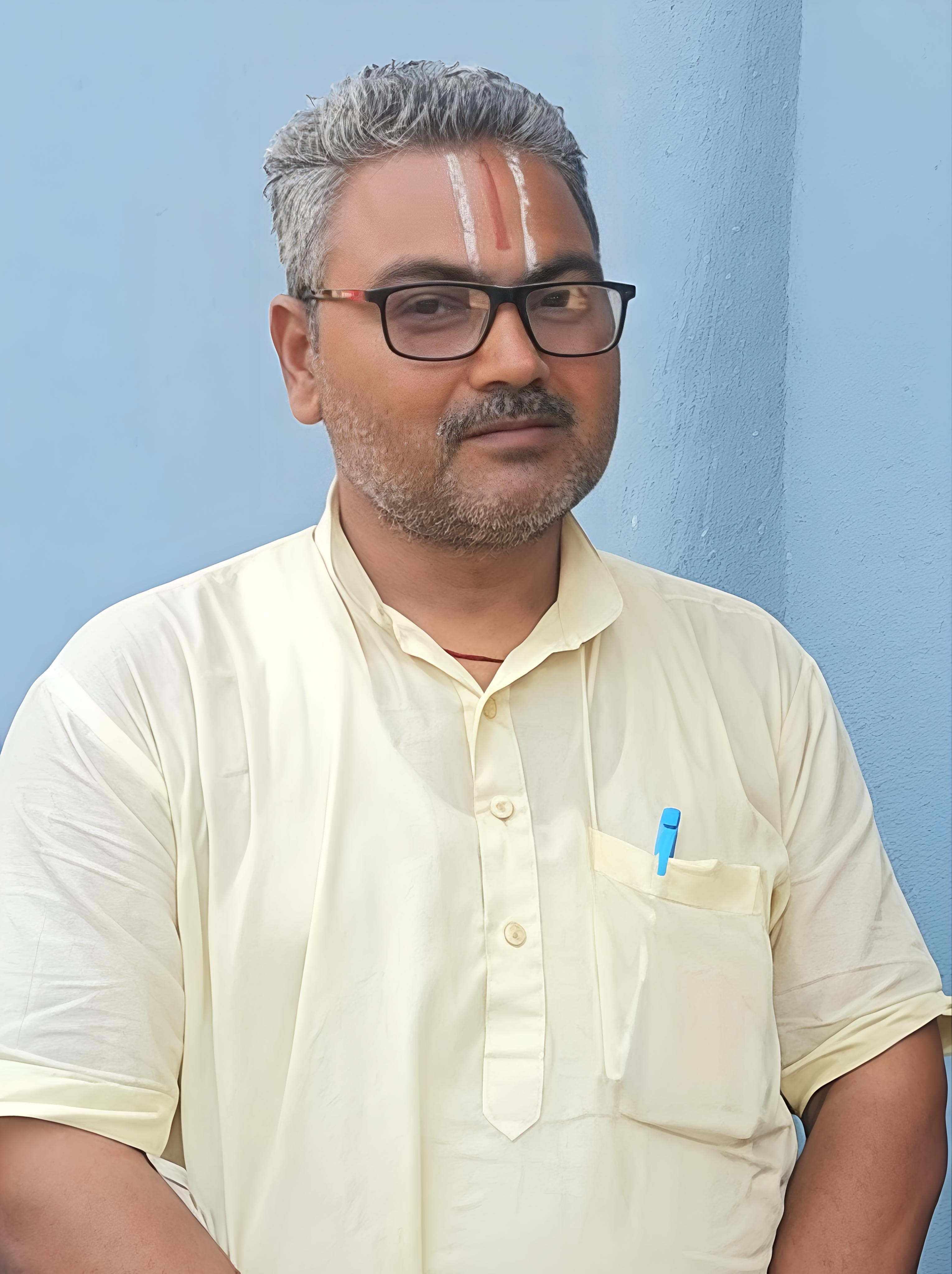 Aacharya Devendra pandit