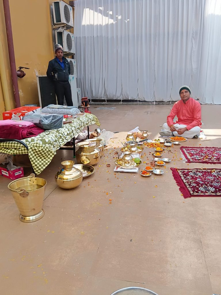 पंडित प्रविण भारद्वाज (महापात्र)